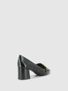 Sapatos com Apliques em Preto